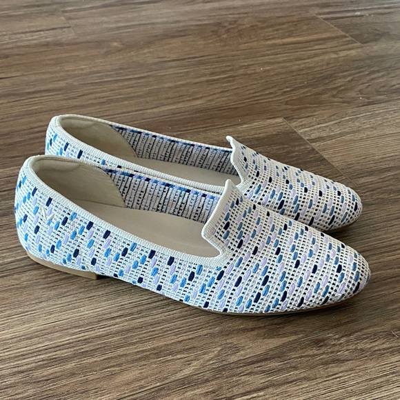 VIVAIA Audrey Round-Toe Woven Knit Loafer size 40 knit slip on loafer flat. Sz 9 - Picture 1 of 6